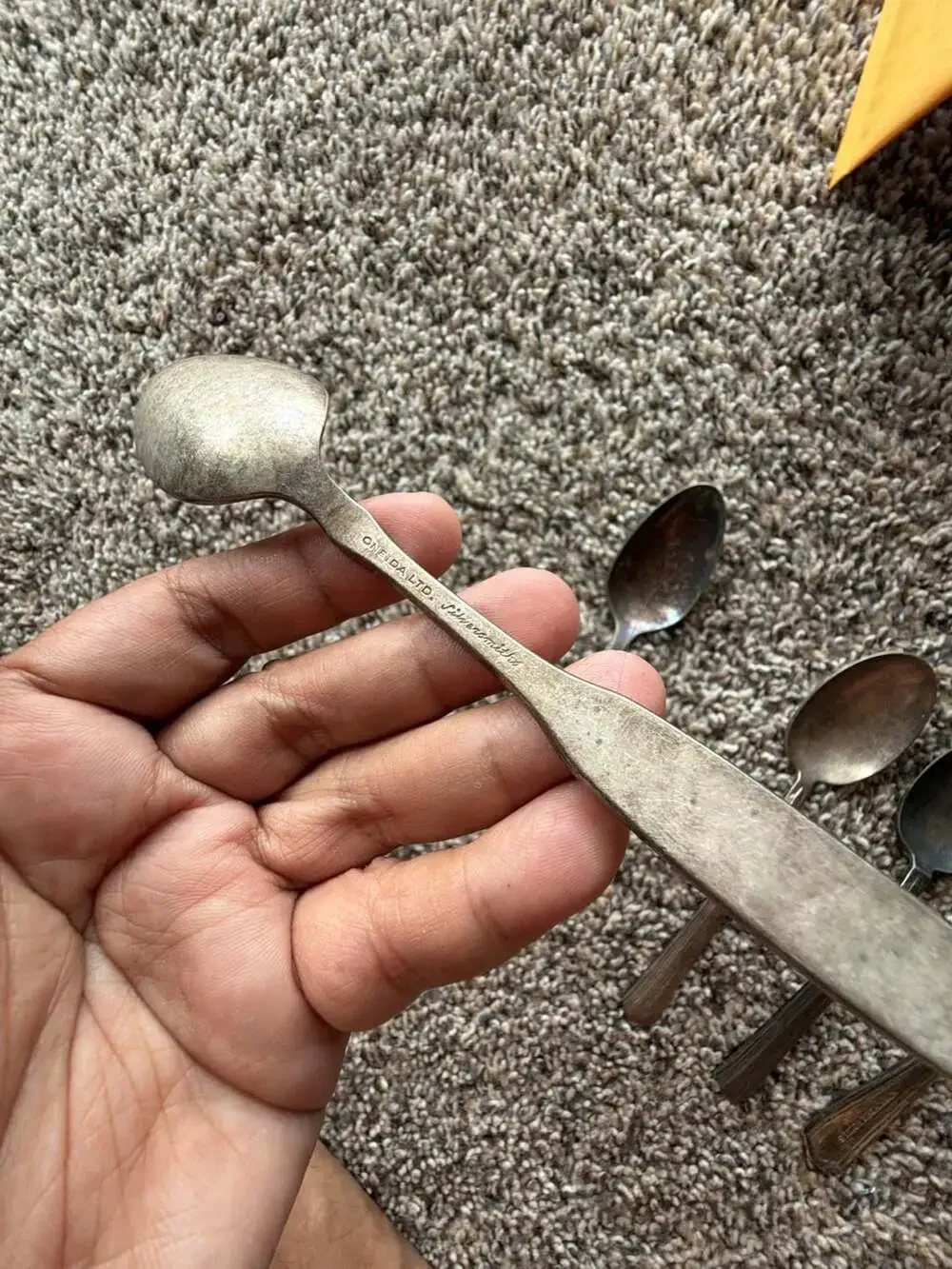 Oneida Ltd. Silversmiths set silverplate